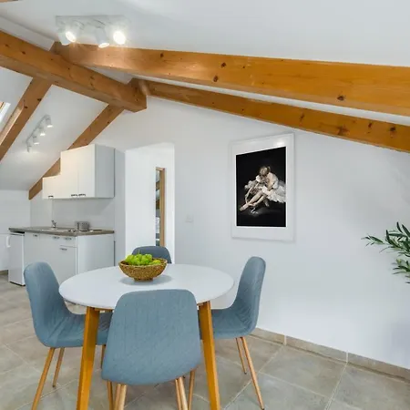 Apartment Agata Novigrad Istria