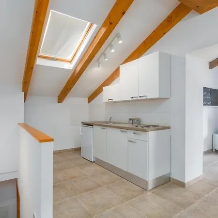 Apartment Agata *