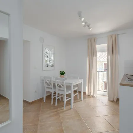 Agata Apartment