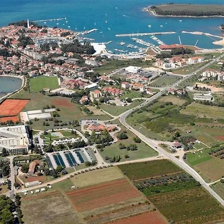 Agata Apartman *